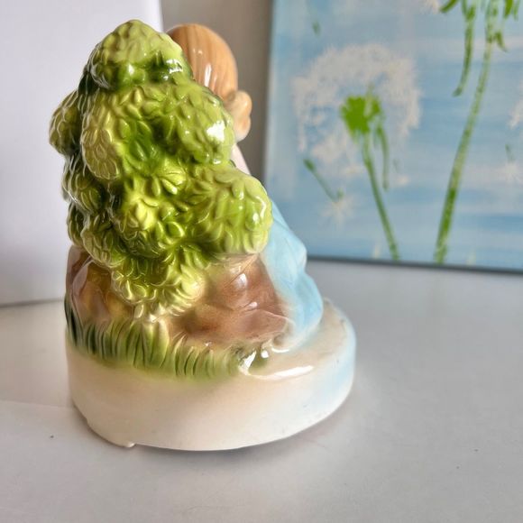 Josef Originals LOVE LETTERS in the Sand Musical Figurine, Vintage Music Box - Picture 6 of 7